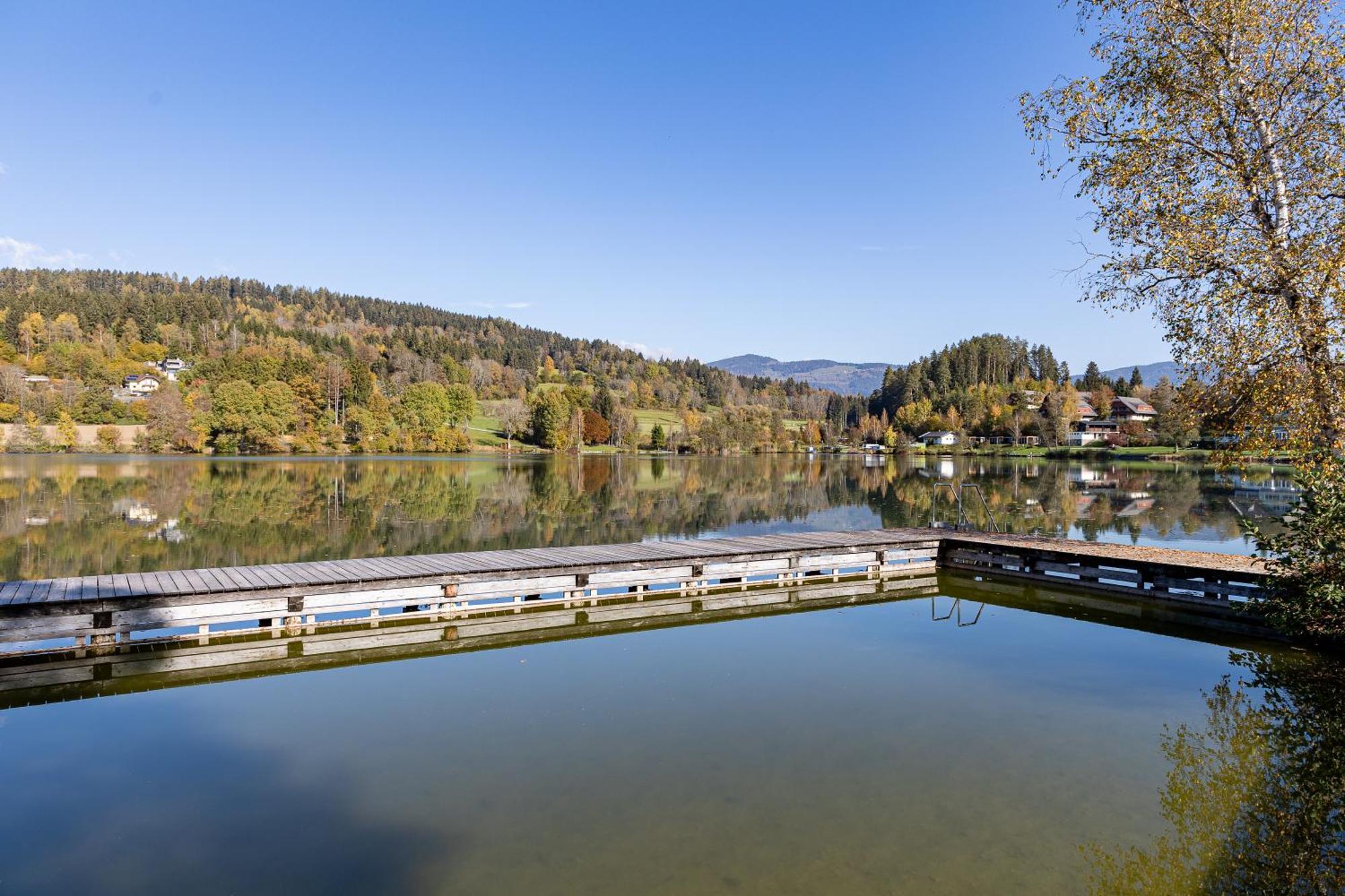 Feriendorf Am Maltschacher See เฟลด์เคอร์เฮน อิน แครนเทน ภายนอก รูปภาพ